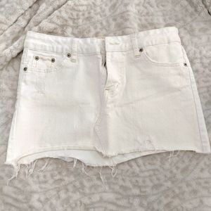 American Eagle mini skirt
